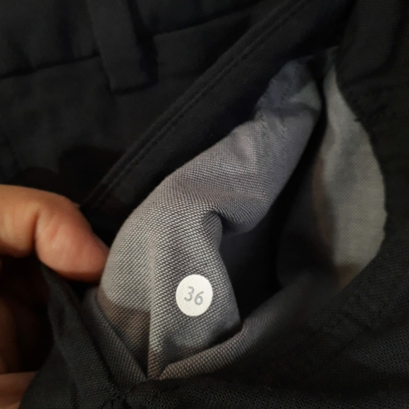 Lululemon | Navy Classic Comission Short - Picture 10 of 10